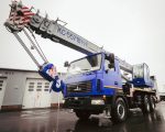 МАЗ выпустил 32-тонный автокран